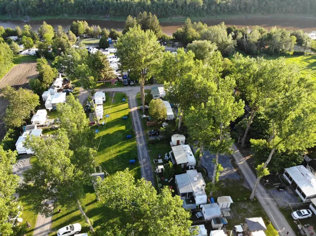 Camping Gaulois Inc.