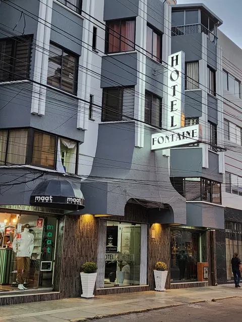 HOTEL LA FONTAINE COCHABAMBA