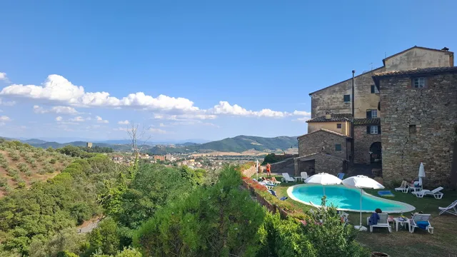 Agriturismo Monte Cologna