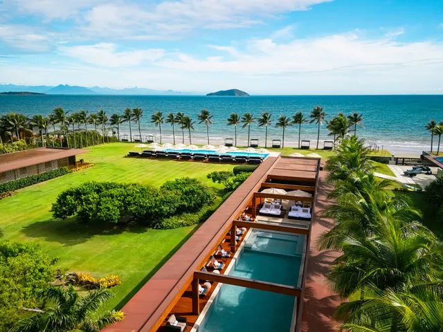 Zendaya Resort Beach Sport & Spa