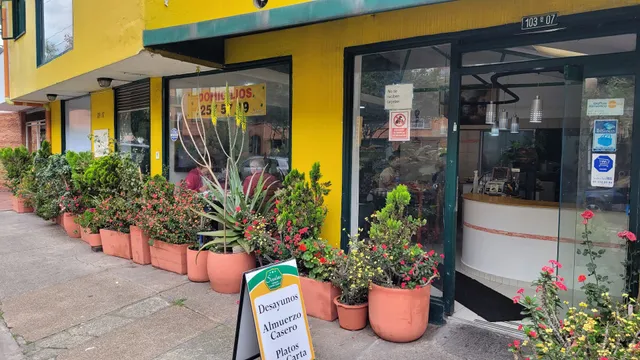 Scalea Café Pasadena