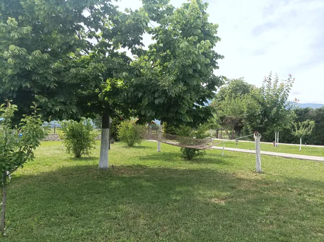 House with Garden Ligaria