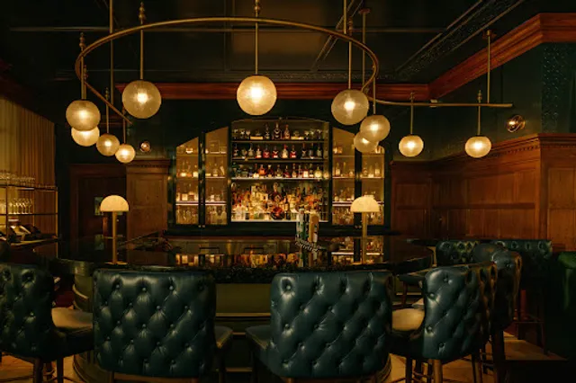 Confederation Lounge & Patio