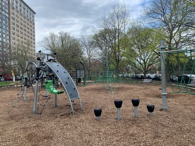 Lincoln Playground-Cummings