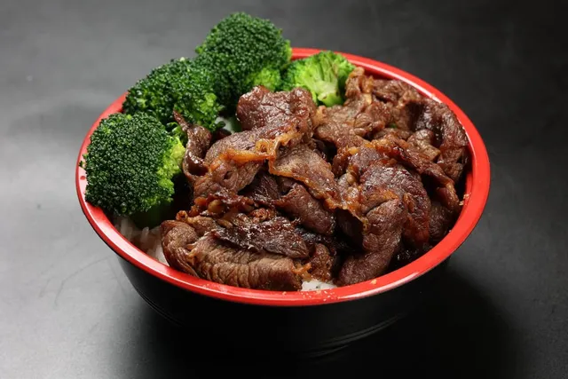 Be Wok & Hawaiian BBQ