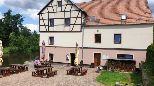Restaurace Černý Mlýn