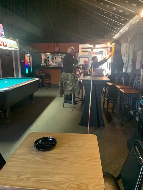 Trella's Anchor Club