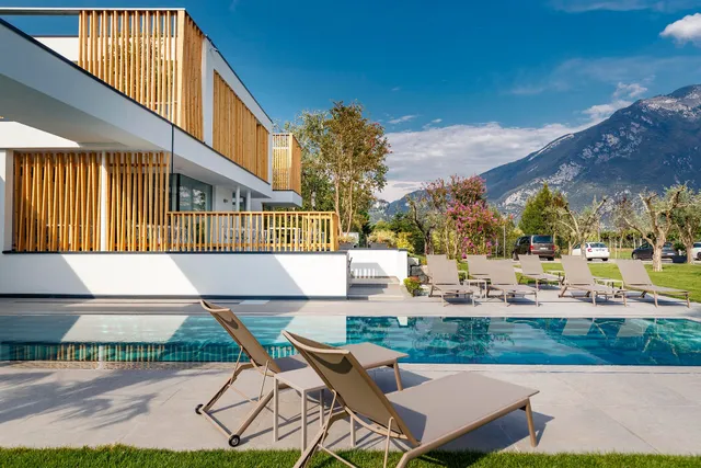 Alea Garda Lake Suite