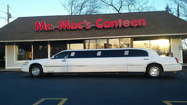 Mr Mac's Canteen Monroe