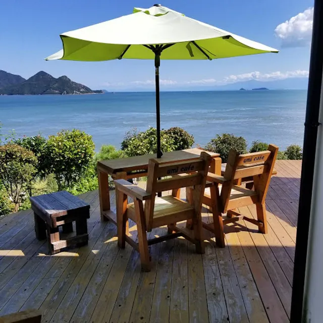 海の見えるカフェ