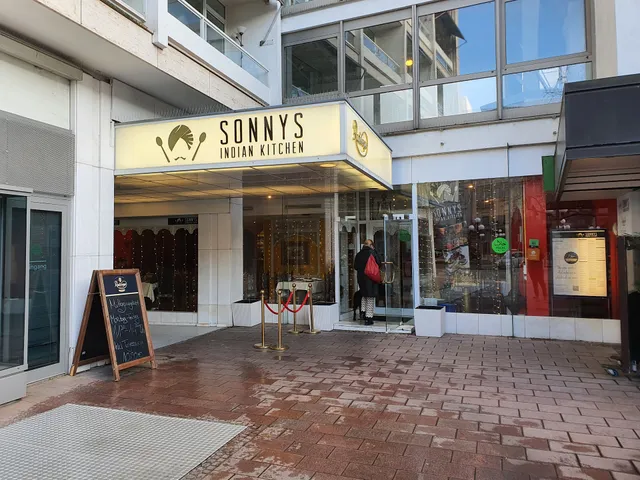 Sonny' S Indian Kitchen