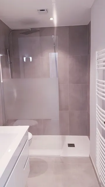 Appart Hôtel Le White Cosy à 5 min du Lac