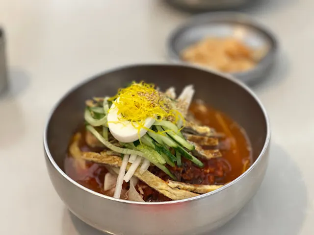 진주냉면 대연본점