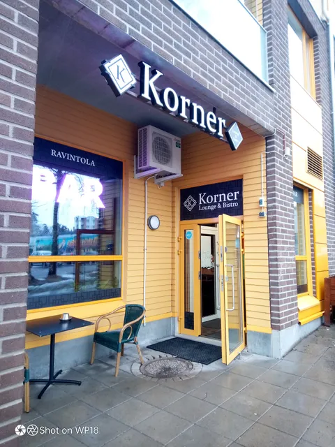 Restaurant Korner Lounge & Bistro