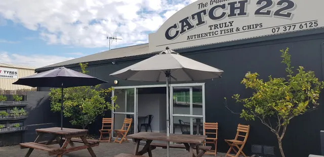 Catch 22 - Traditional fish and chips