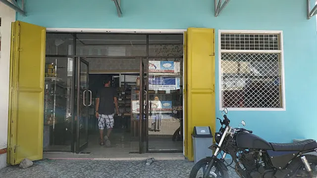 Warung Kopi Nagaya, Donggala