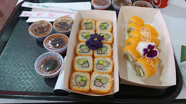 Teikit Sushi & Noodles