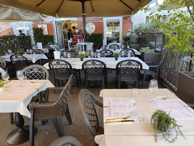 Adesso è Così Ristorante-Trattoria del Mare