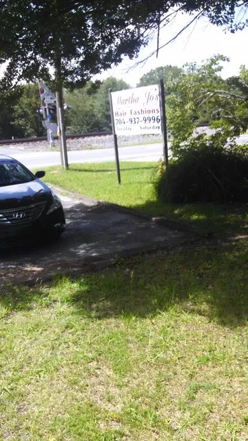 Martha Jo's Hair Fashion