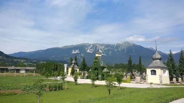 Ace of spades hostel