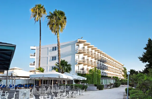 The Grove Seaside Hotel