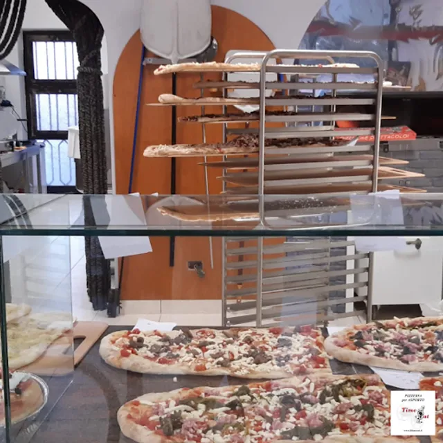 Pizzeria Time Out