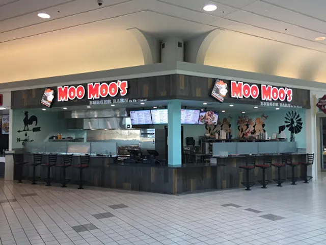Moo Moo's Burger Barn