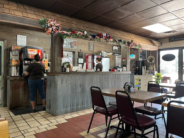 Tom’s Kountry Kitchen