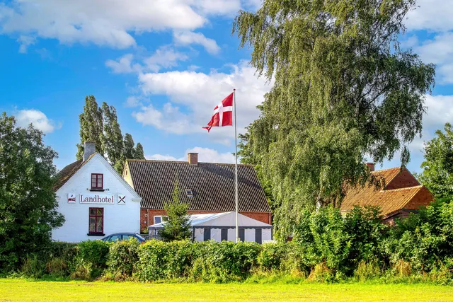 Avernakø Landhotel