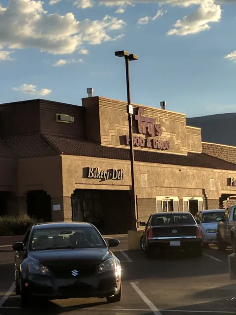 Cottonwood Plaza/Little Creek