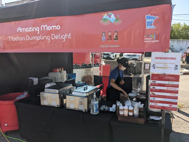 Linden Hills Farmers Market