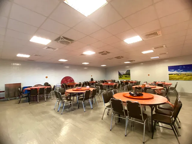 Sandimen Observation Deck Chicken Restaurant / Liào Wàng Tái Chicken Restaurant