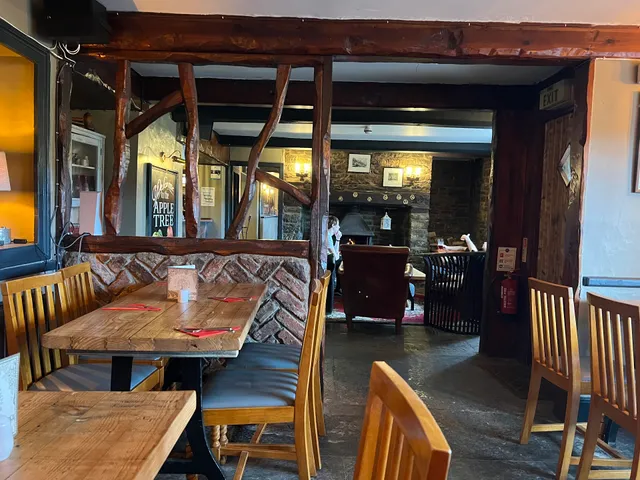 The Apple Tree Inn