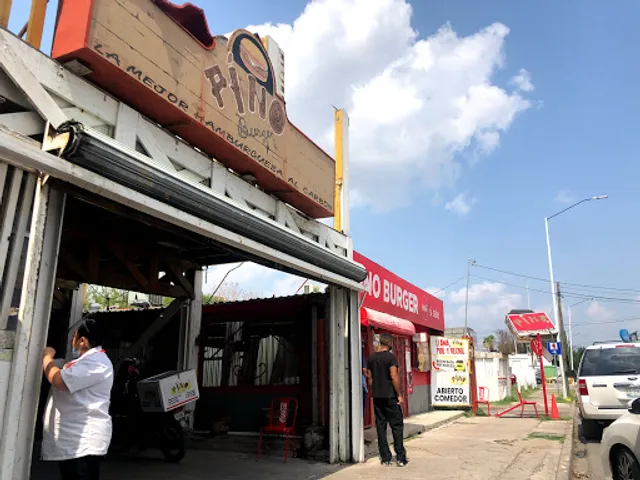 Pino Burger