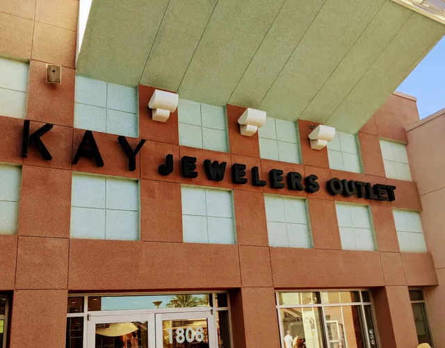 KAY Outlet