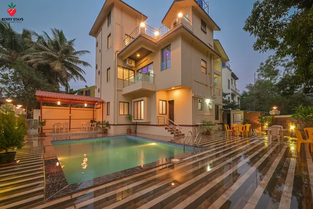 Bare Villa - Luxurious 4BHK Villa with Private Pool in Alibag