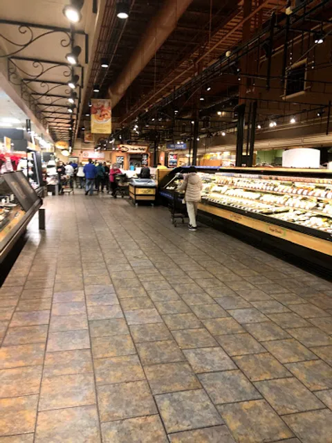 Wegmans Wine, Liquor & Beer