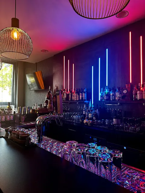 Bar Queen Mum - Cocktailbar