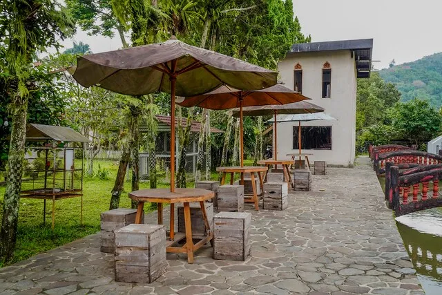 OYO 3889 D'ratna Resort