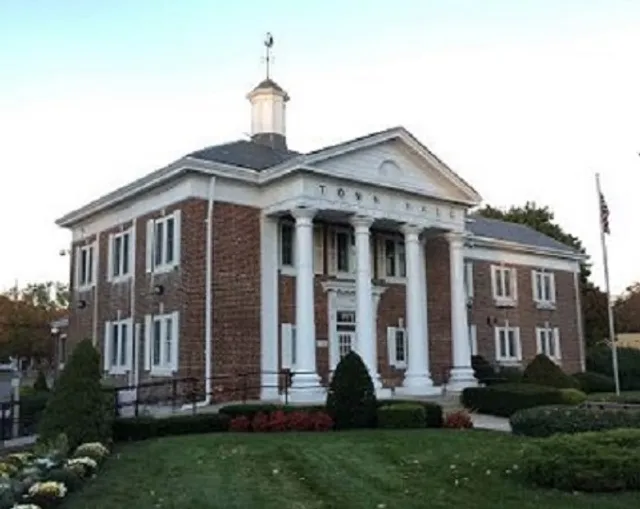 Town of Smithtown Town Hall