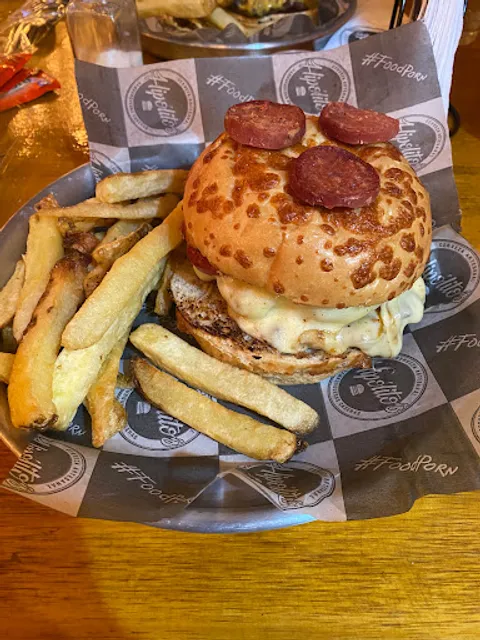 Hipólito’s Burgers