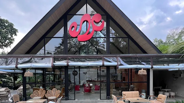 E2C Coffee & Eatery Ubud