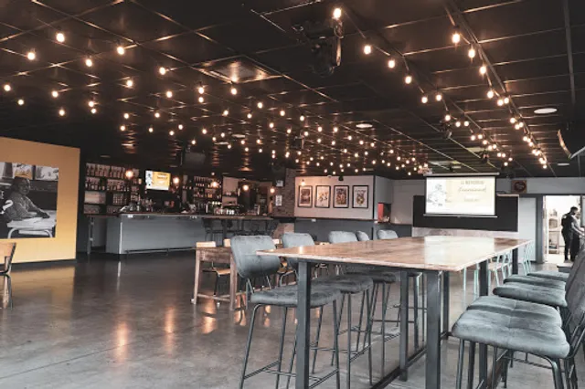 L'École des grands Villefranche - Restaurant festif