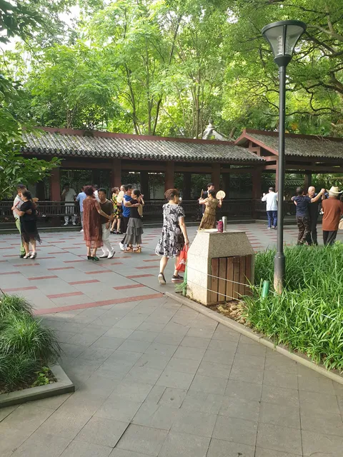 Jiushan Park （East Gate）