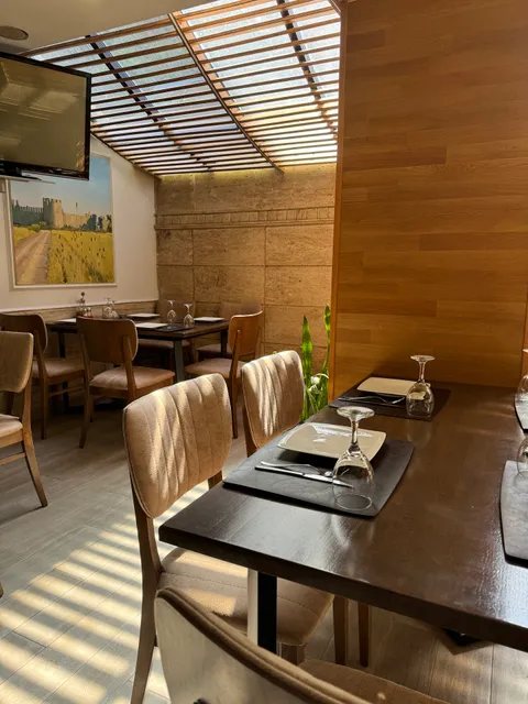 Paidhaqe ERA ( STEAK HOUSE )