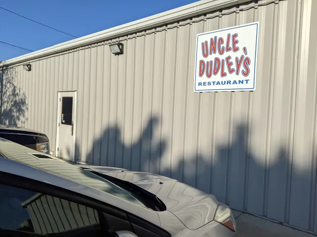 Uncle Dudley's Restaurant - Willard, OH