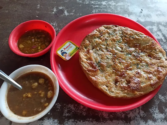 Darshan Lal Kulche Wala