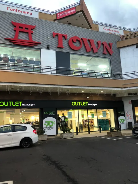 Bazar China Town Shopping Center El Trompo