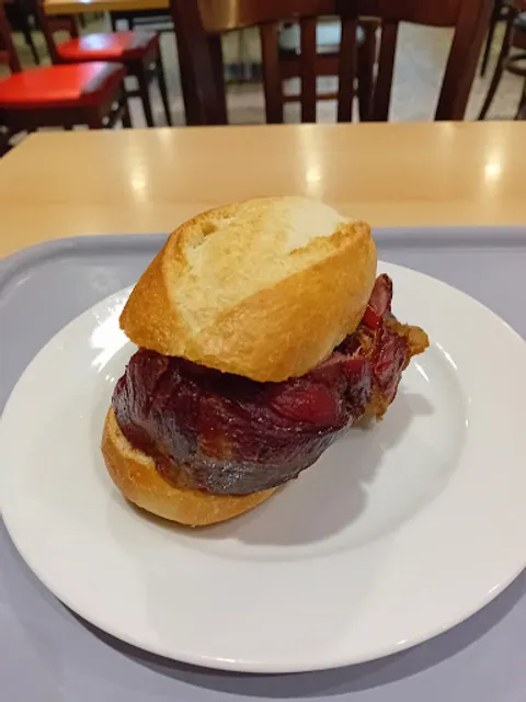 Heisser Wolf Restaurant