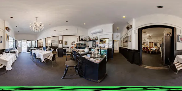 Julien's Bowral Brasserie